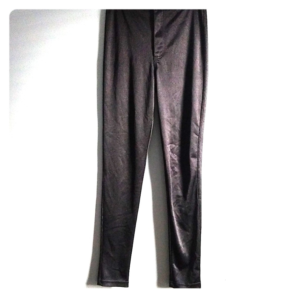 Poof Excellent High waisted black skinny pants
